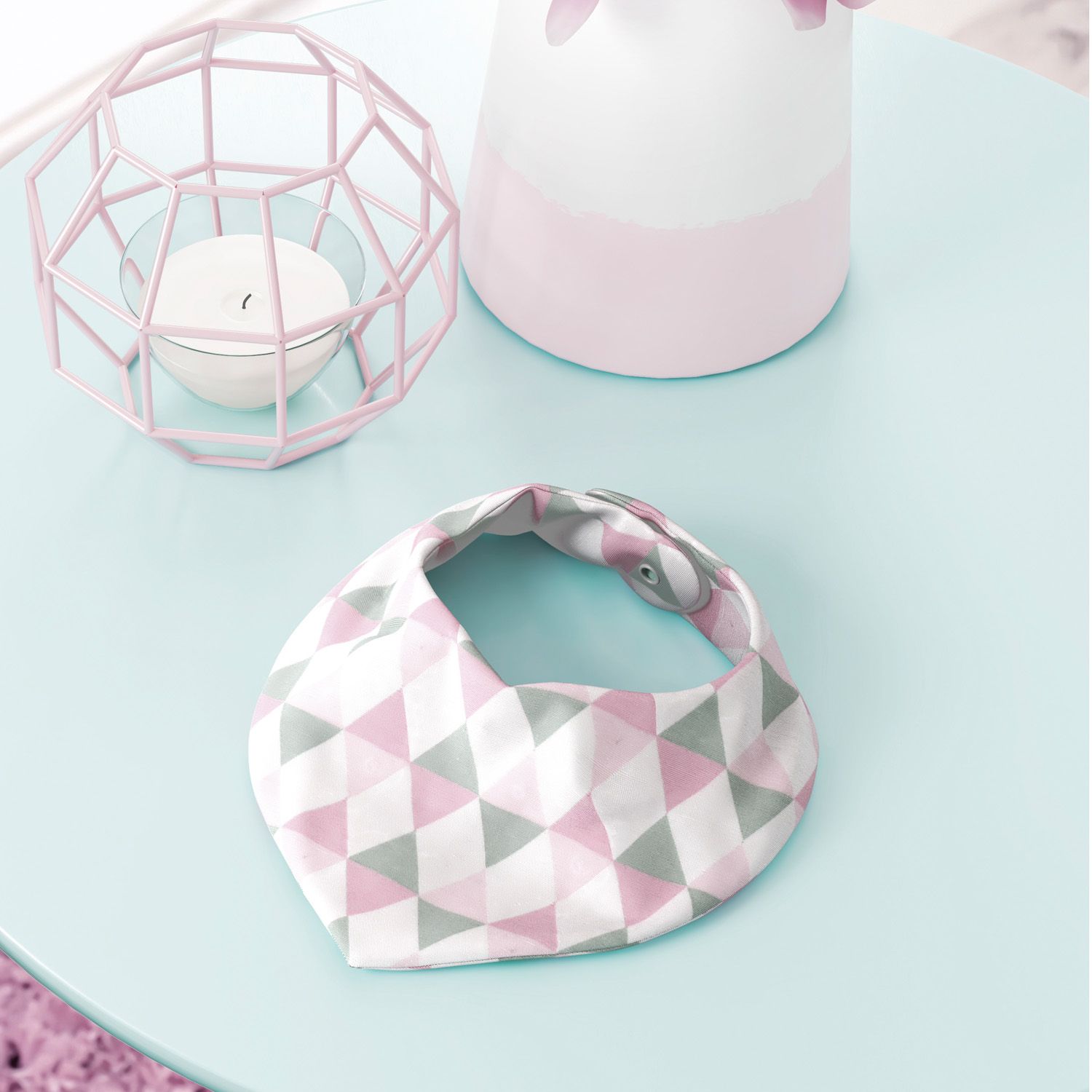 Babador Bandana Estampa Triângulo