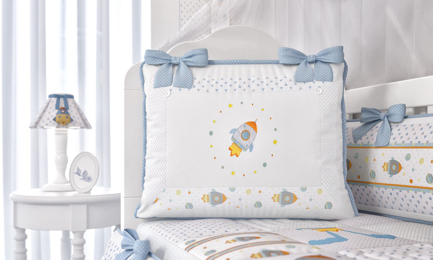 Kit Berço Astronauta Patchwork Azul