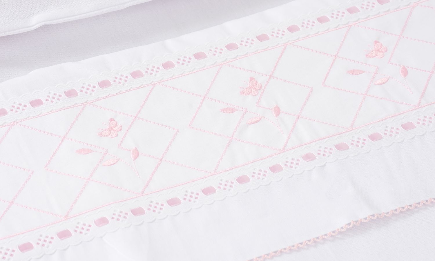 Jogo de Lençol Berço Bordado Borboletas 3 Peças