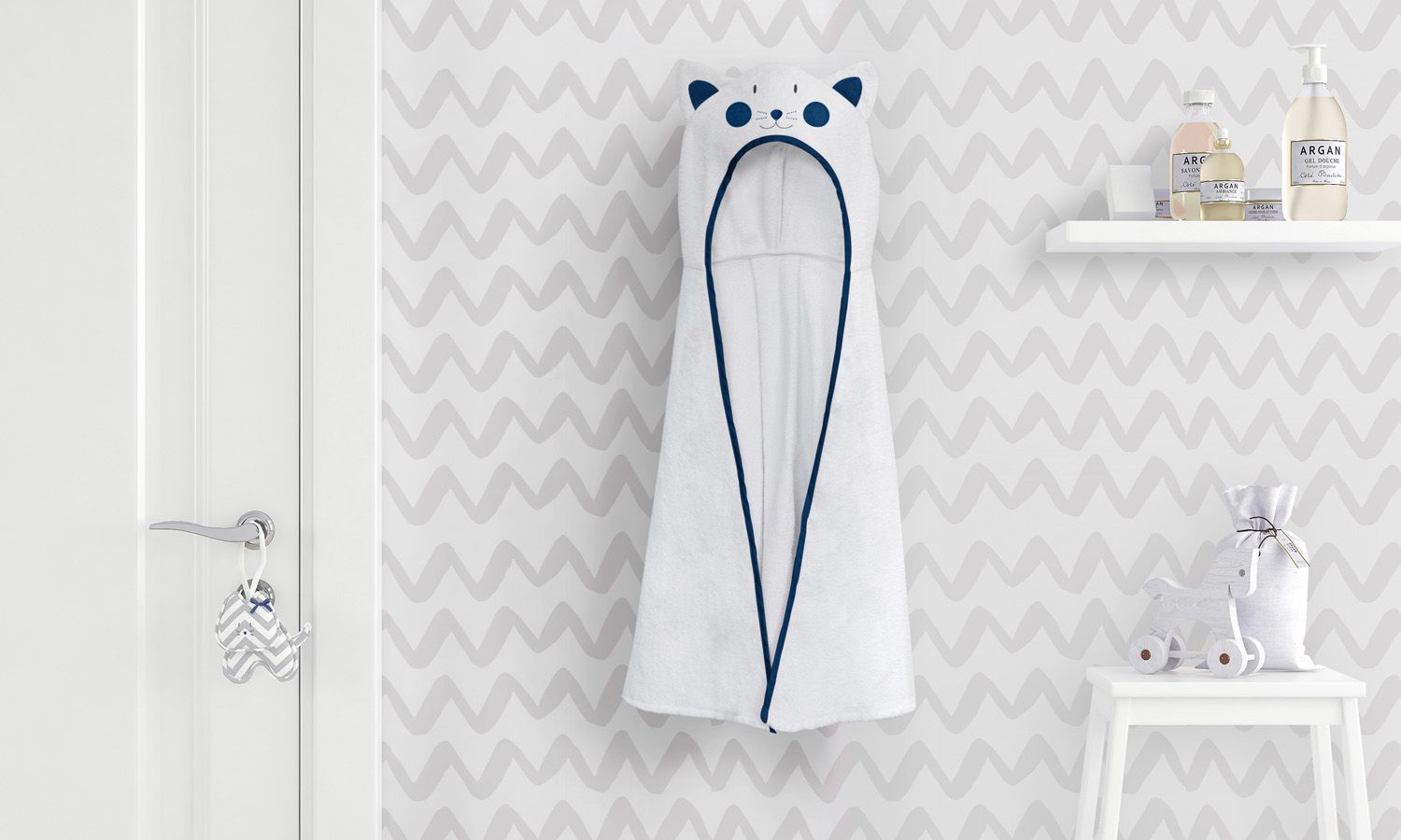 Toalha com Capuz Infantil Amiguinha Gatinha 90cm