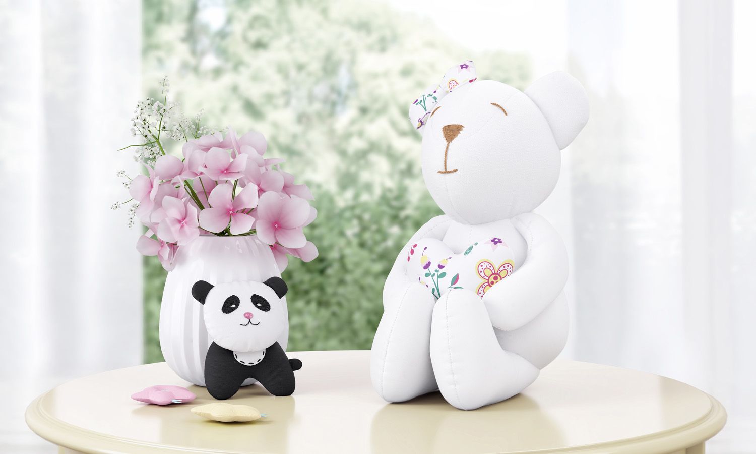 Ursinha Branca com Coração Floral Moderna 15cm