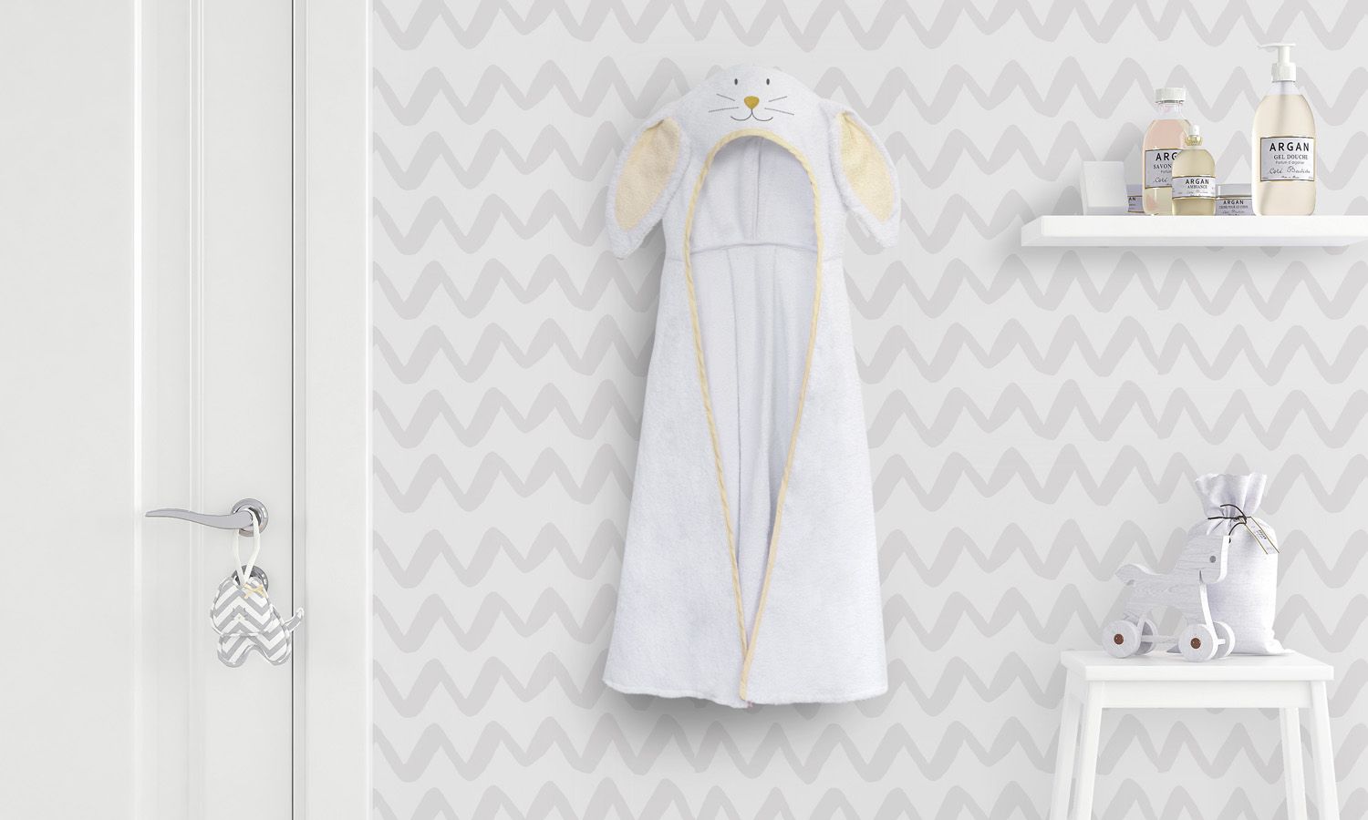 Toalha com Capuz Infantil Amiguinha Coelhinha 90cm