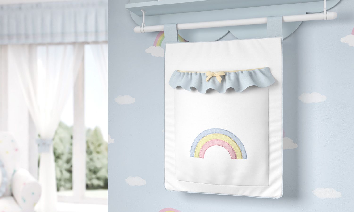 Porta Fraldas Varão Arco-Íris com Babado