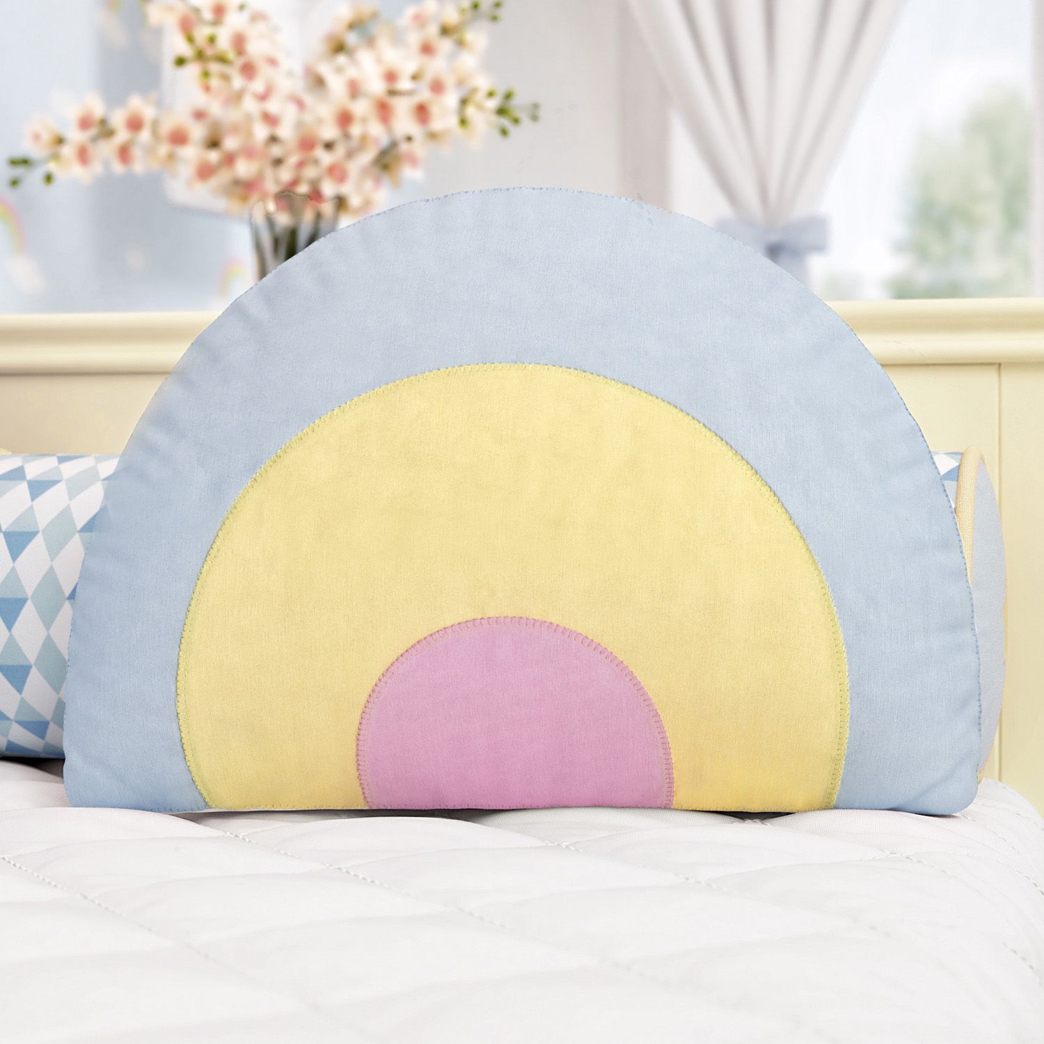 Almofada Formato Arco-Íris 43cm