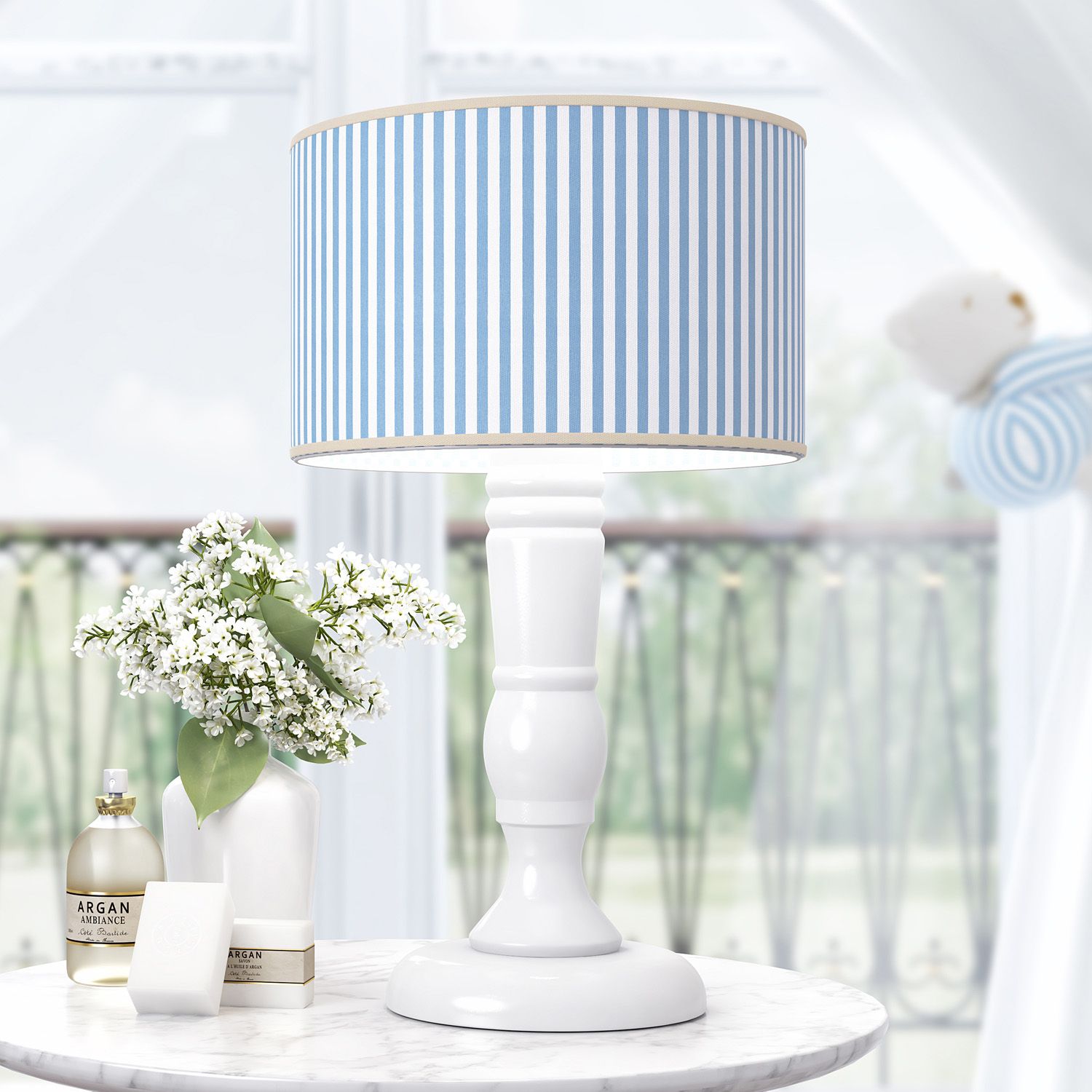 Abajur Madeira Listrado Branco/Azul