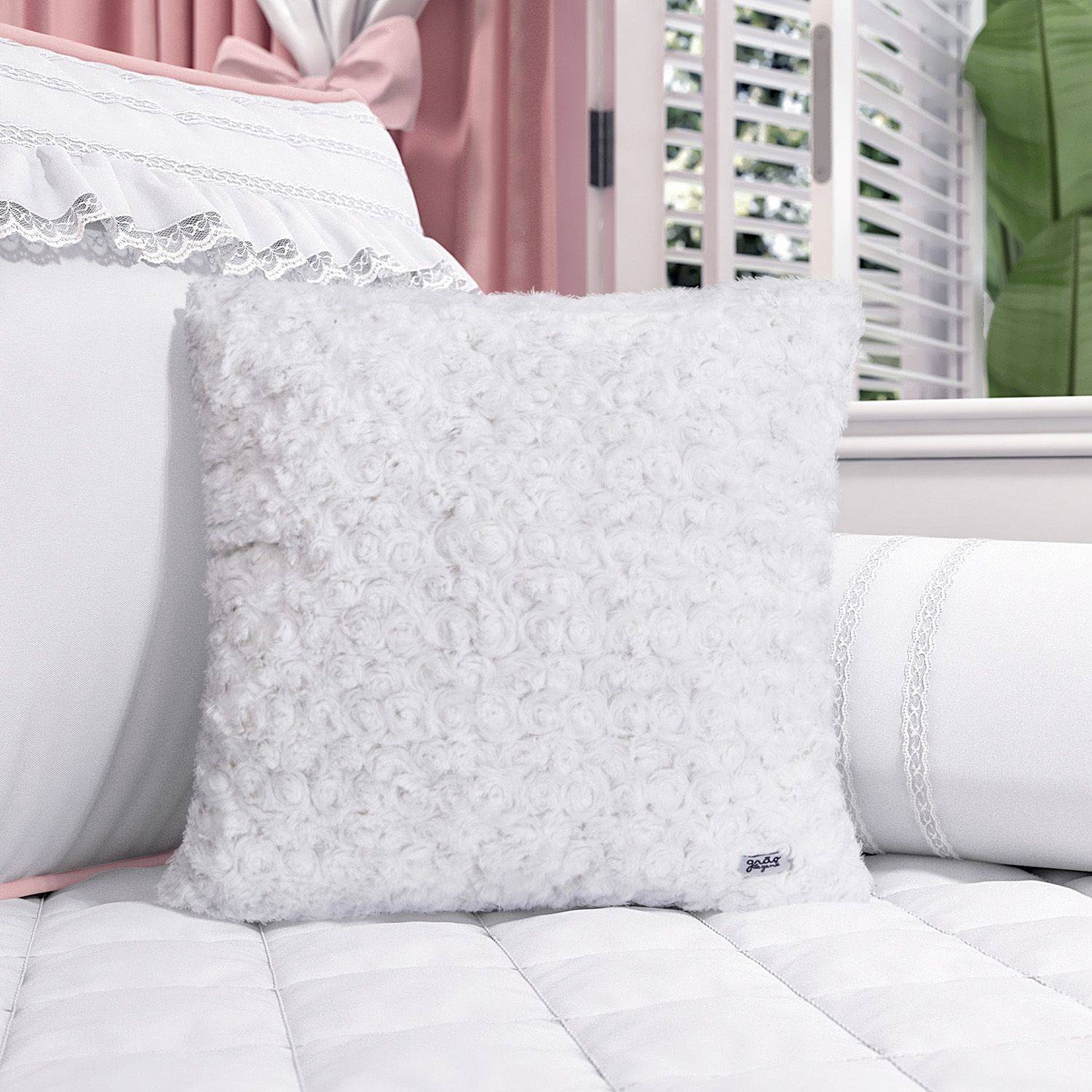 Almofada Pelúcia Flower Princesa Clássica 38cm