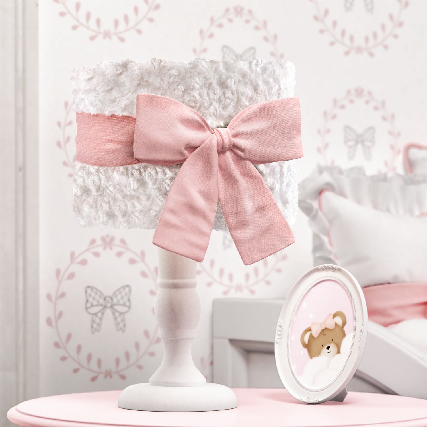 Abajur Madeira Pelúcia Flower com Laço Rosa